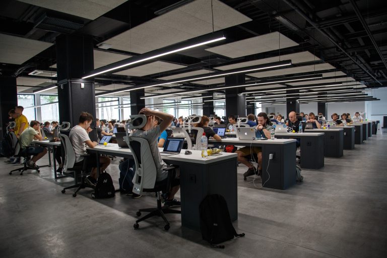 capcut call center